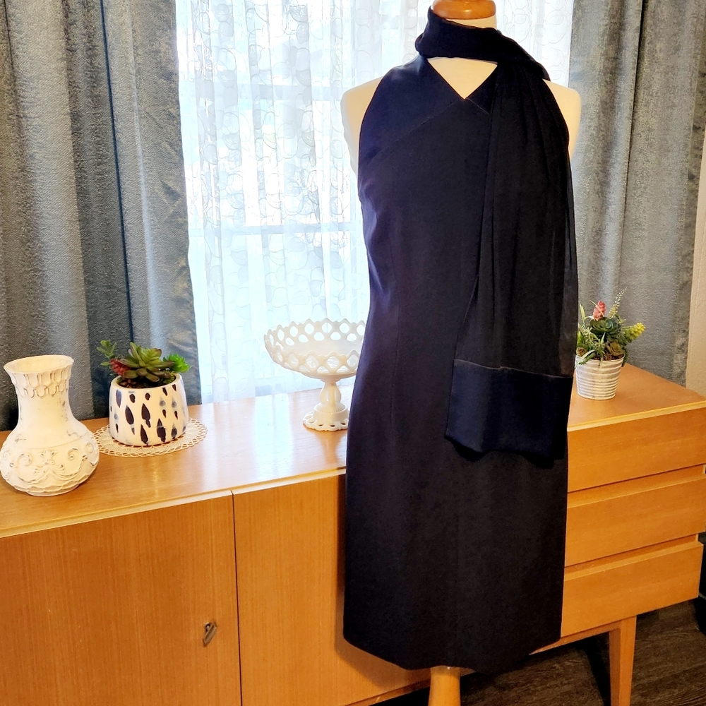 Sleeveless Black Dress